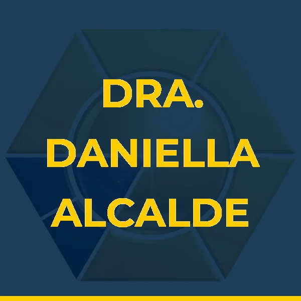 Foto de DRA. DANIELLA ALCALDE CIRURGIA-DENTISTA
